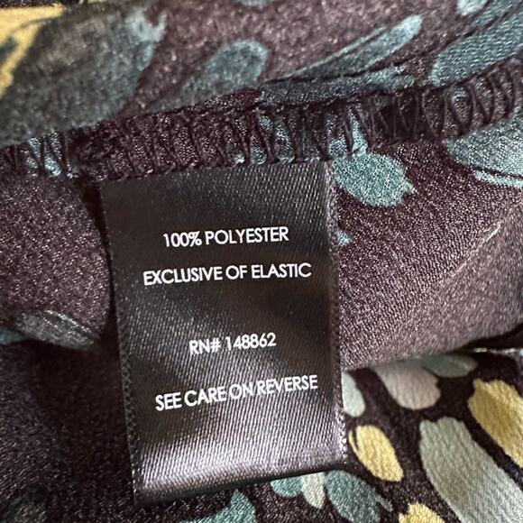 Torrid Green Silky Wrap Top Long Sleeve Watercolor Bow Celestial Artsy Size 1X - Picture 7 of 7